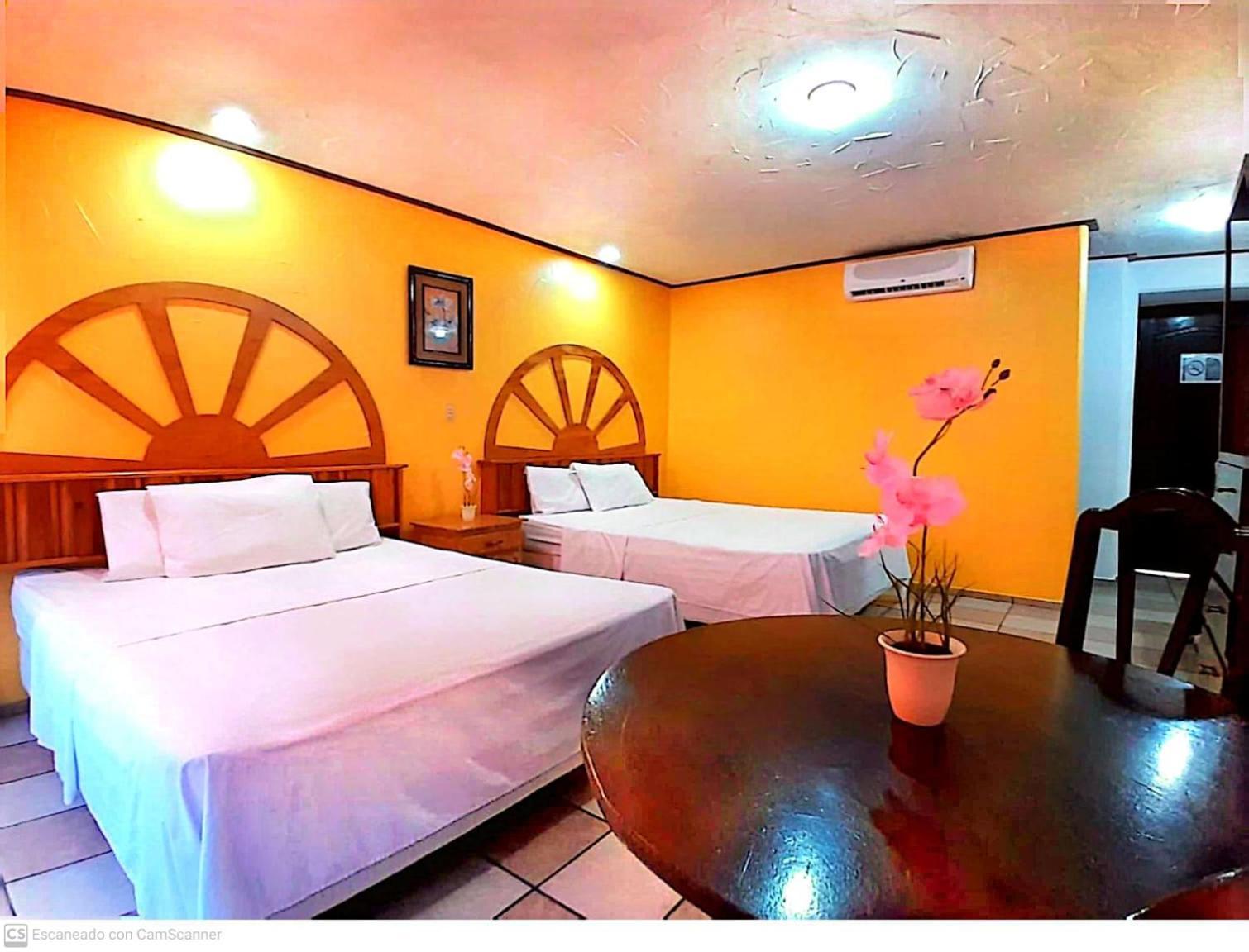 Hotel Esmeralda Poza Rica Luaran gambar