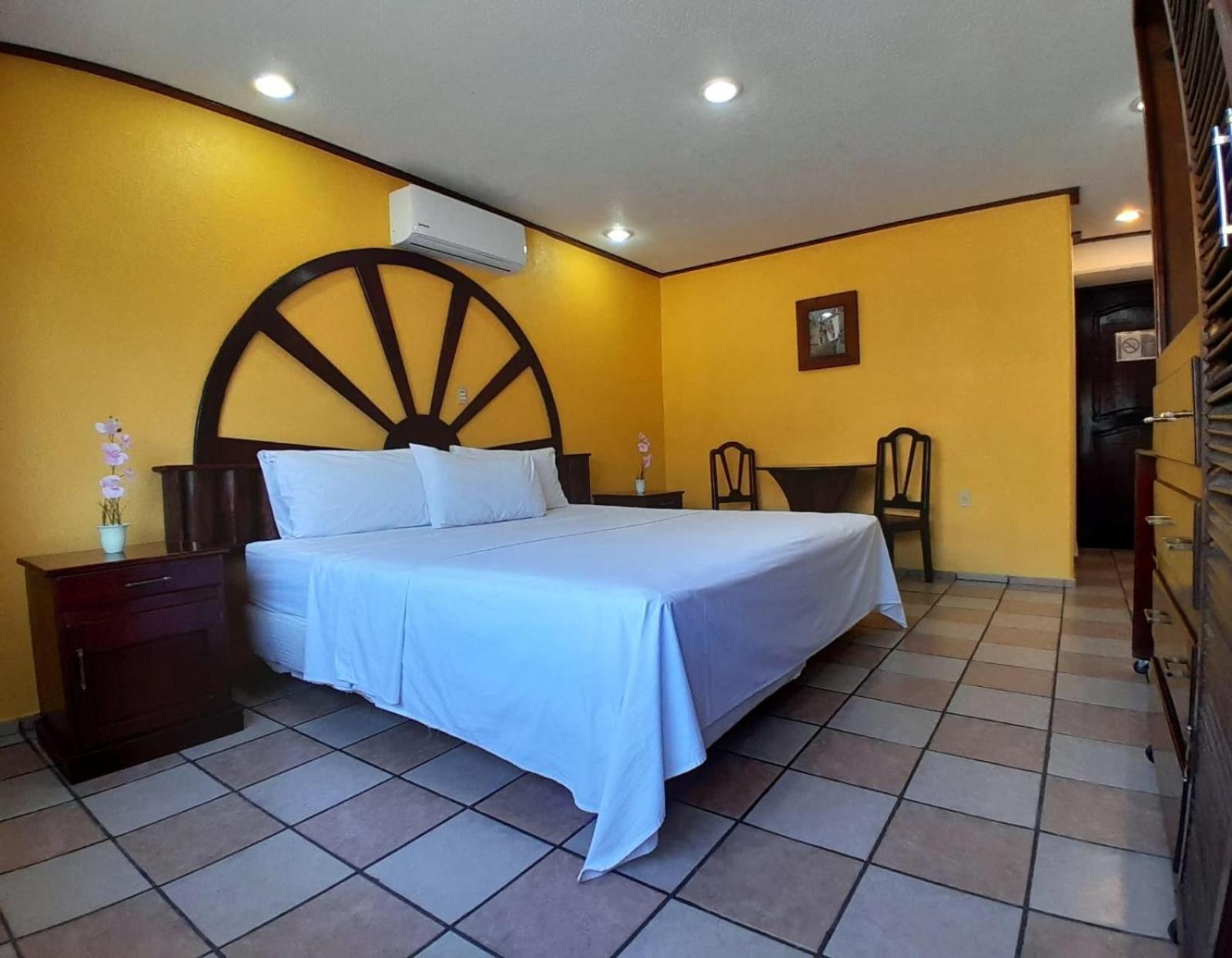 Hotel Esmeralda Poza Rica Luaran gambar